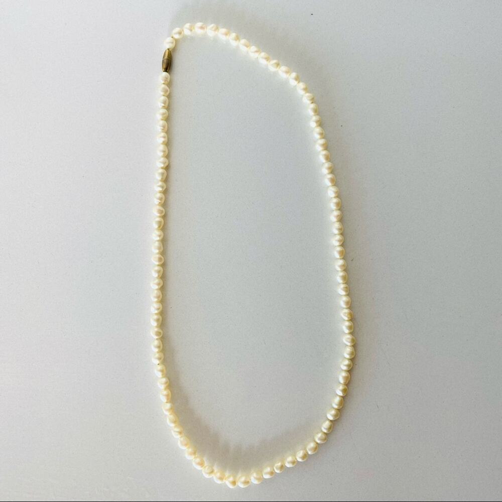 VINTAGE White Cream Freshwater Pearls Long Strand Necklace Jewelry Classic Prep